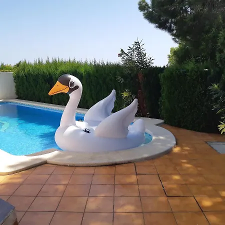 Mit Privat-pool *
