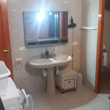 Mit Privat-pool 아파트 *